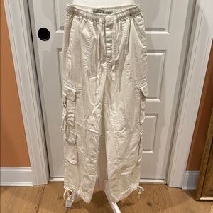 Abercrombie White Cargo Pants